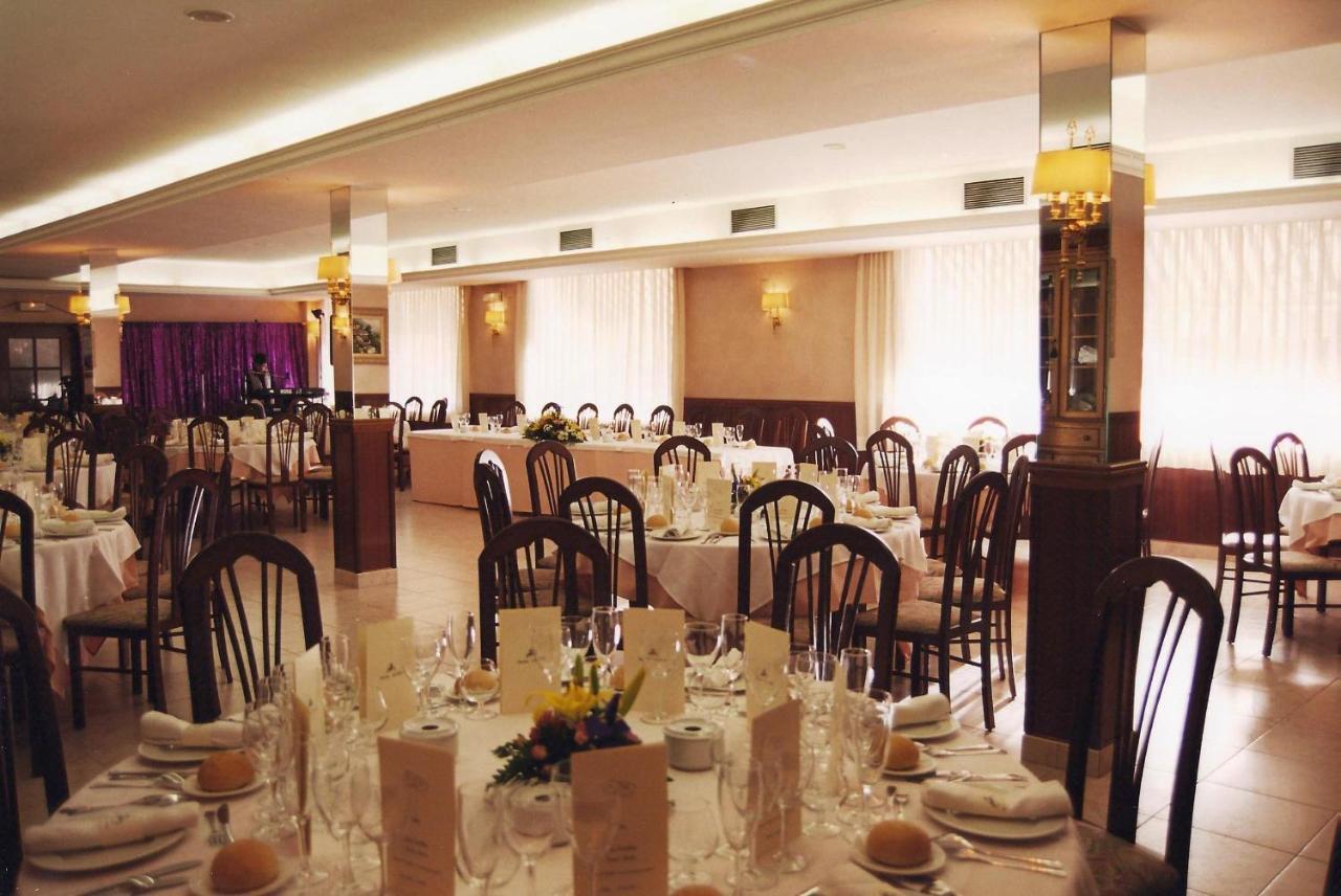 Hotel La Seu Сео-де-Уржель Экстерьер фото